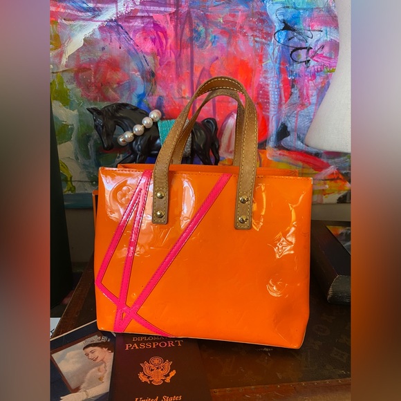 Ultra RARE LOUIS VUITTON Robert Wilson Neon Vernis Purse Tote Shoulder Bag 02 - Picture 6 of 13